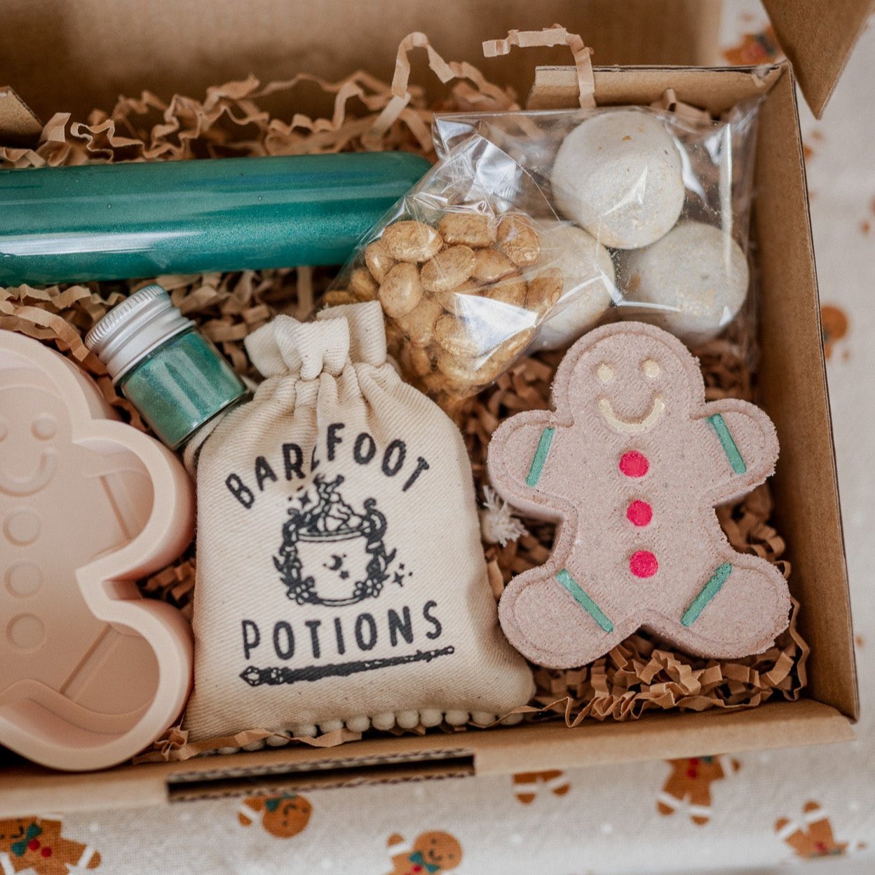 Gingerbread Potion Kit