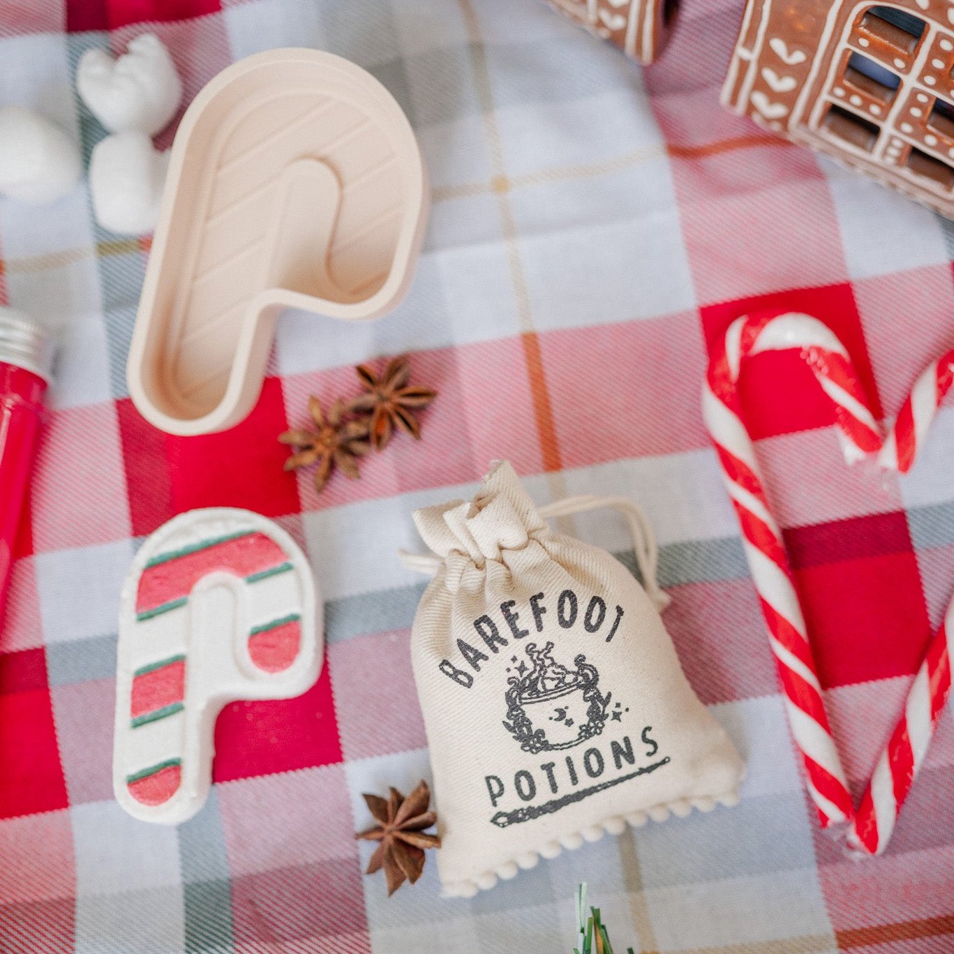 Minty Candy Cane Potion Kit